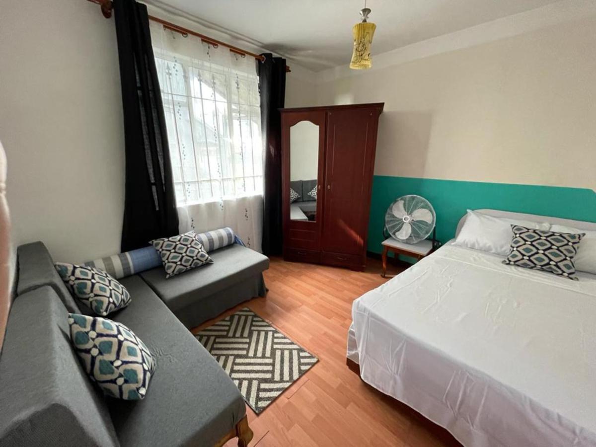 Pereyber 2 Room Appartment Pereybere Beach Esterno foto