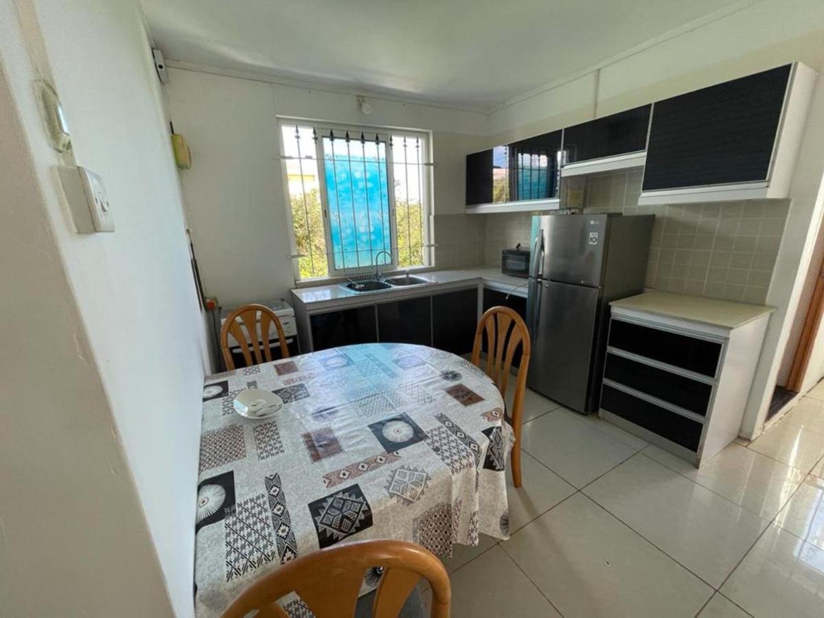 Pereyber 2 Room Appartment Pereybere Beach Esterno foto