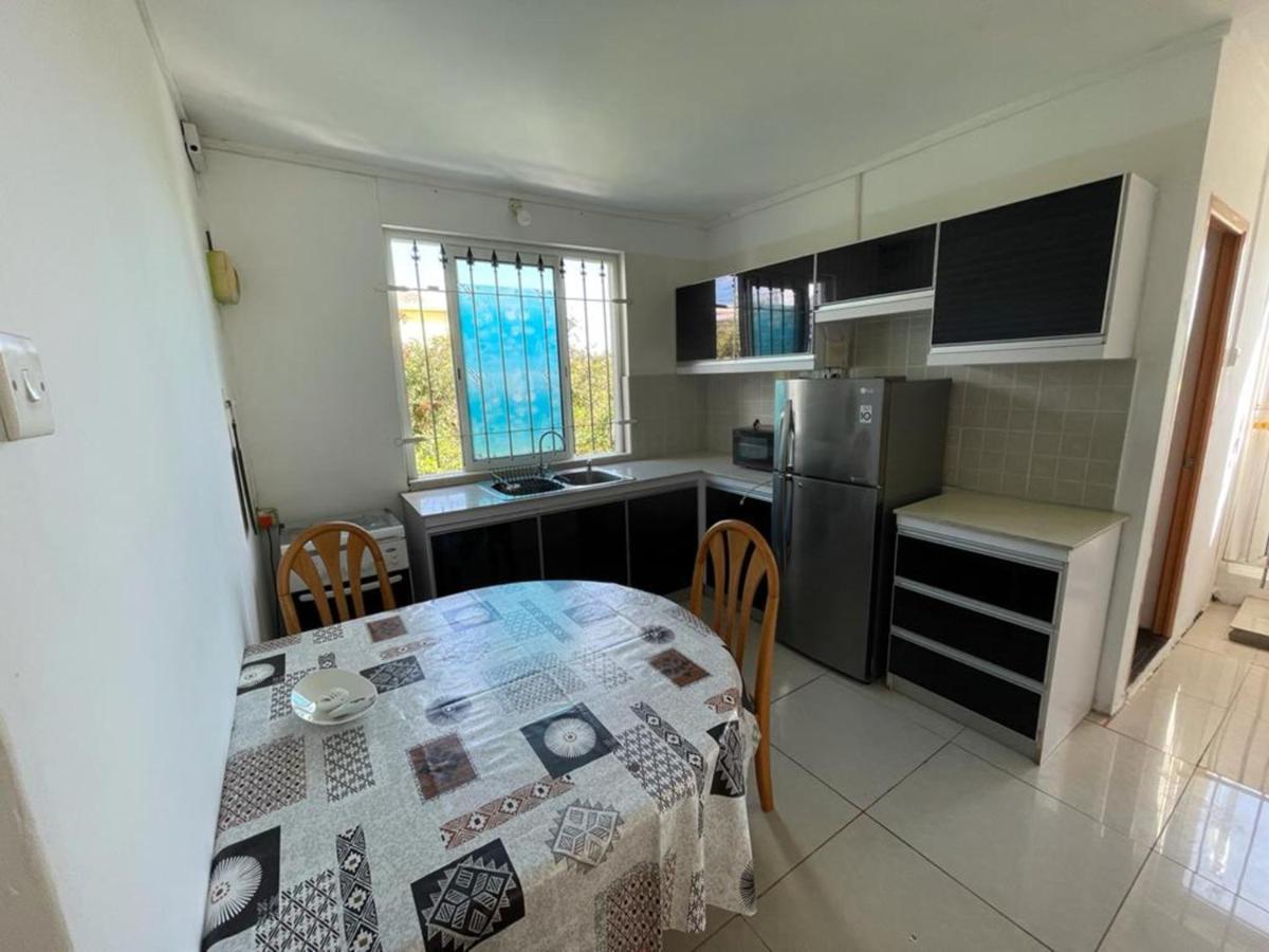 Pereyber 2 Room Appartment Pereybere Beach Esterno foto